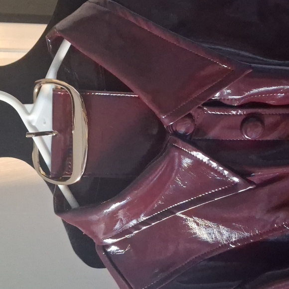 L'ATISTE Dress color Macroom with belt and gold hardware, faux leather. Size L - Picture 3 of 7